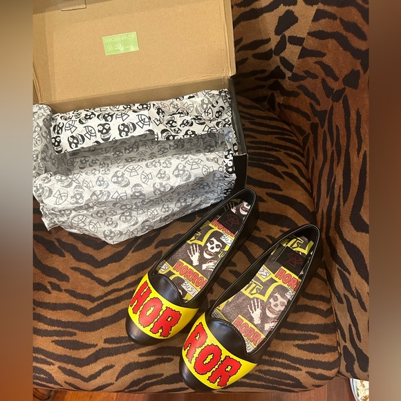 Strange Cvlt size 8 misfits horror flats - Picture 7 of 10